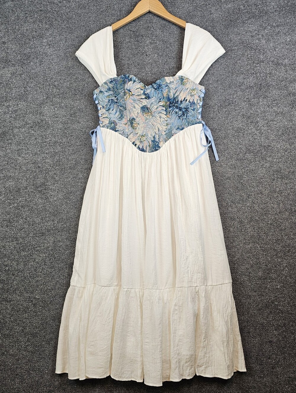 Gorgeous SHEIN MOD Cottagecore Milkmaid Dress